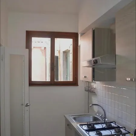 Venice Apartment *